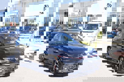 New 2025 Volkswagen GTI SE