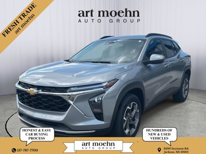 Used 2024 Chevrolet Trax LT w/ LT Convenience Package