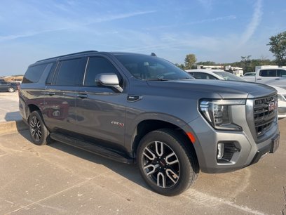 Used 2022 GMC Yukon XL AT4