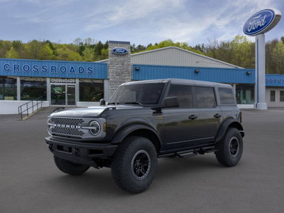 New 2024 Ford Bronco Badlands w/ Sasquatch Package