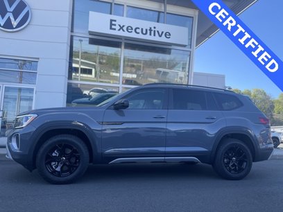 Certified 2025 Volkswagen Atlas Peak Edition SE