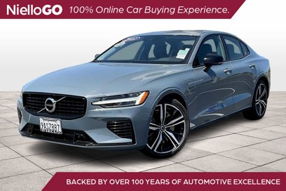 Used 2022 Volvo S60 T8 R-Design Expression w/ Premium Package