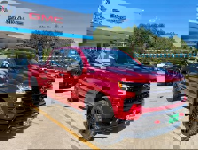 New 2025 Chevrolet Silverado 1500 LT Trail Boss w/ LPO, Dark Essentials Package