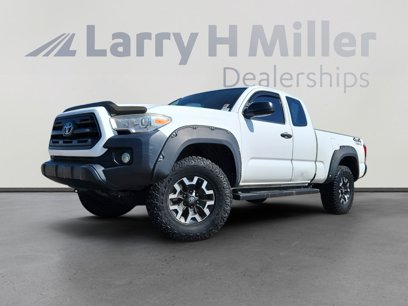 Used 2016 Toyota Tacoma SR