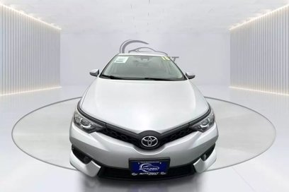 Used 2018 Toyota Corolla iM w/ All-Weather Mat Package