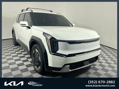 Certified 2024 Kia EV9 Land w/ Towing Package