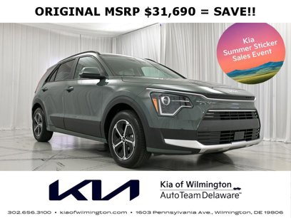 New 2025 Kia Niro EX