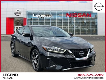 Used 2023 Nissan Maxima SV w/ Floor Mat Group