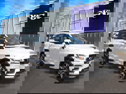 New 2026 Volvo V60 B5 Cross Country Plus