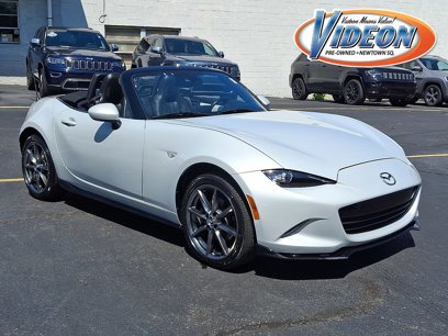 Used 2016 MAZDA MX-5 Miata Grand Touring