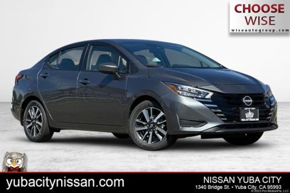 New 2025 Nissan Versa SV w/ Trunk Package
