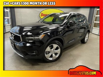 Used 2021 Volvo XC40 T4 Momentum