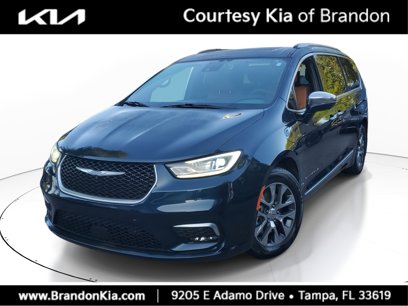 Used 2022 Chrysler Pacifica Pinnacle
