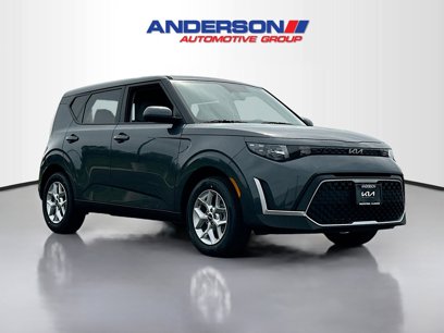New 2025 Kia Soul LX