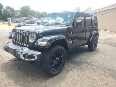 Used 2022 Jeep Wrangler Unlimited Sahara w/ Cold Weather Group