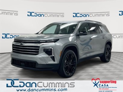 New 2025 Chevrolet Traverse LT w/ Driver Confidence Package