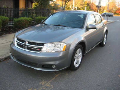 Used 2013 Dodge Avenger SXT