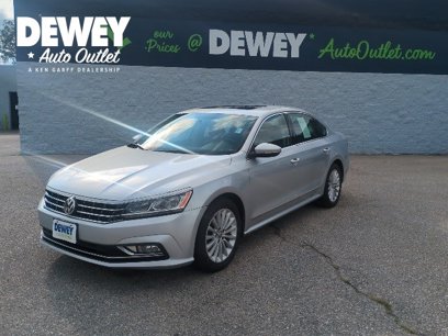 Used 2016 Volkswagen Passat 1.8T SE w/ Lighting Package (P06)