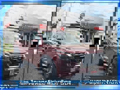 Used 2022 Nissan Pathfinder SV