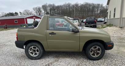 Used 1999 Chevrolet Tracker 4WD Convertible w/ Preferred Equipment Group 2