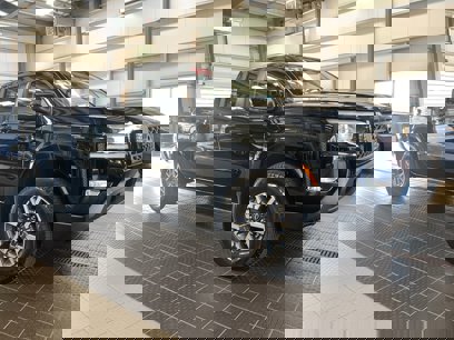 Used 2024 Nissan Frontier SL w/ Technology Package