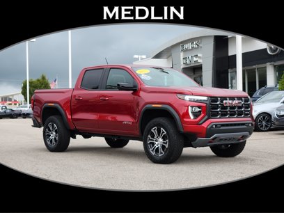 Used 2025 GMC Canyon AT4