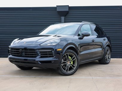 Certified 2022 Porsche Cayenne Platinum Edition