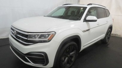 Used 2021 Volkswagen Atlas SE w/ Panoramic Sunroof Package