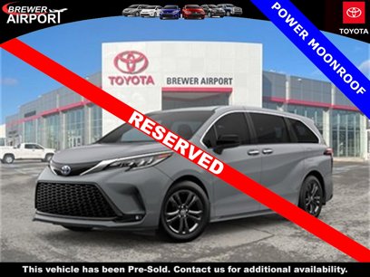 New 2025 Toyota Sienna XSE