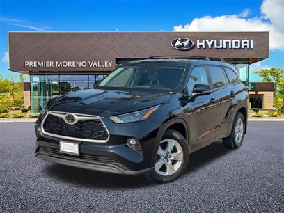 Used 2023 Toyota Highlander LE