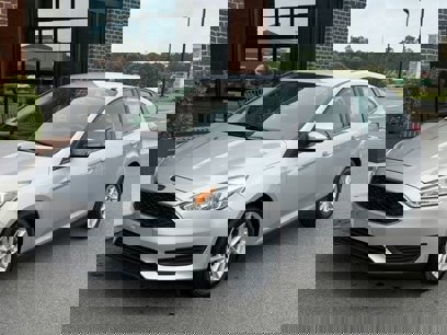 Used 2017 Ford Focus SE