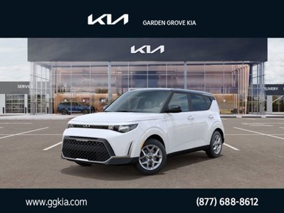 New 2025 Kia Soul S