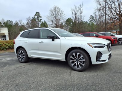 New 2025 Volvo XC60 B5 Core w/ Protection Package Premier