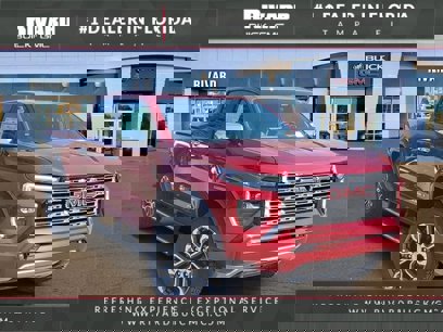New 2025 GMC Canyon Denali