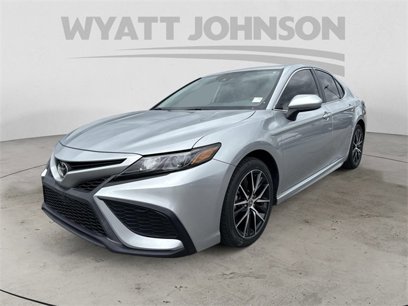 Used 2021 Toyota Camry SE