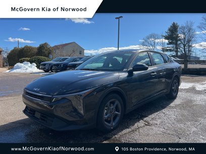 New 2025 Kia K4 LXS