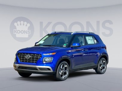 New 2025 Hyundai Venue SEL