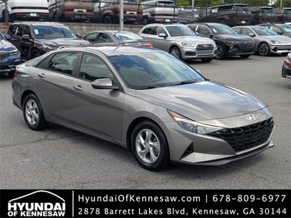 Used 2021 Hyundai Elantra SE