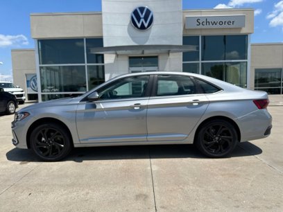 New 2025 Volkswagen Jetta SE