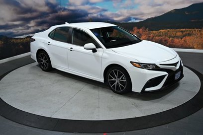 Used 2021 Toyota Camry SE