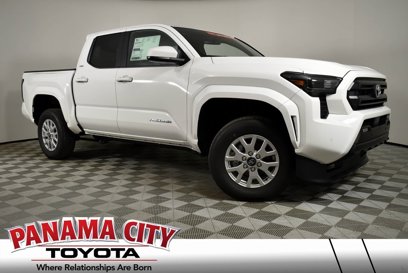 New 2025 Toyota Tacoma SR5