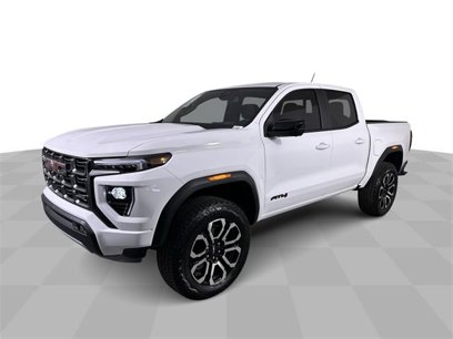 New 2025 GMC Canyon AT4 w/ Nightfall Edition
