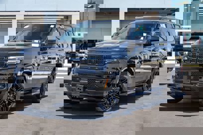 New 2025 Jeep Wagoneer Series II w/ Convenience Group I