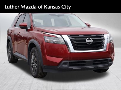 Used 2022 Nissan Pathfinder SV