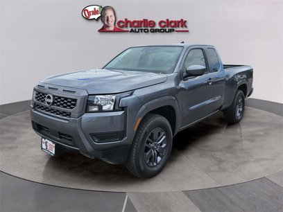 New 2025 Nissan Frontier SV