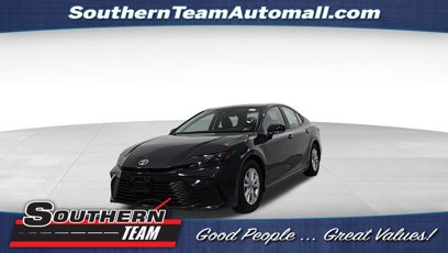 Used 2025 Toyota Camry LE w/ Convenience Package