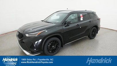 New 2025 Toyota Highlander XSE