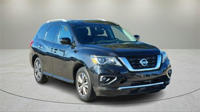 Used 2019 Nissan Pathfinder SL