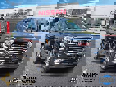 Used 2024 GMC Terrain SLT