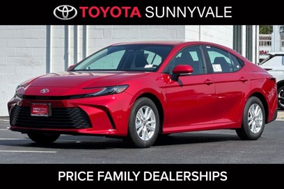 New 2025 Toyota Camry LE